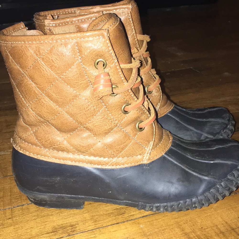 Big Girls sz 3 Stevies duck boot